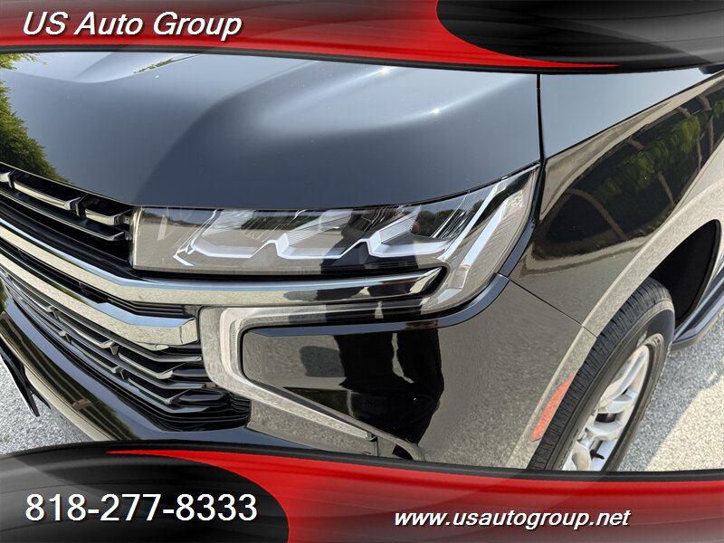 2022 Chevrolet Suburban LT - Photo 10 - Sun Valley, CA 91352