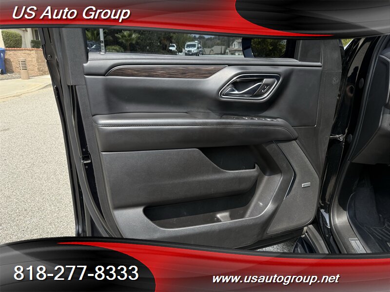 2022 Chevrolet Suburban LT - Photo 14 - Sun Valley, CA 91352