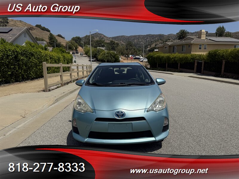 2012 Toyota Prius C TWO   - Photo 1 - Sun Valley, CA 91352