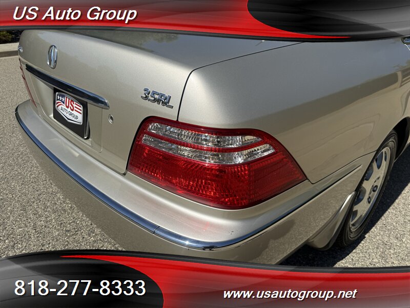 2004 Acura RL 3.5 w/Navi - Photo 12 - Sun Valley, CA 91352