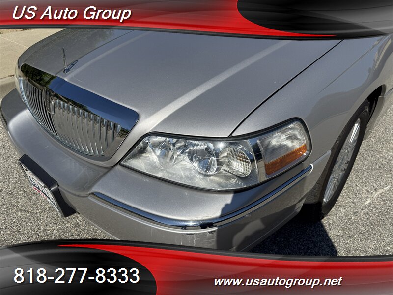2008 Lincoln Town Car Signature Limited - Photo 9 - Sun Valley, CA 91352