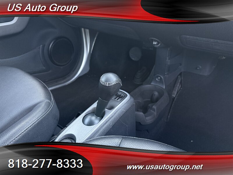 2015 Smart fortwo pure - Photo 23 - Sun Valley, CA 91352