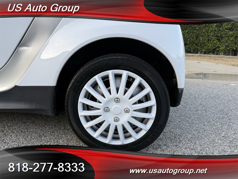 2015 Smart fortwo pure - Photo 24 - Sun Valley, CA 91352