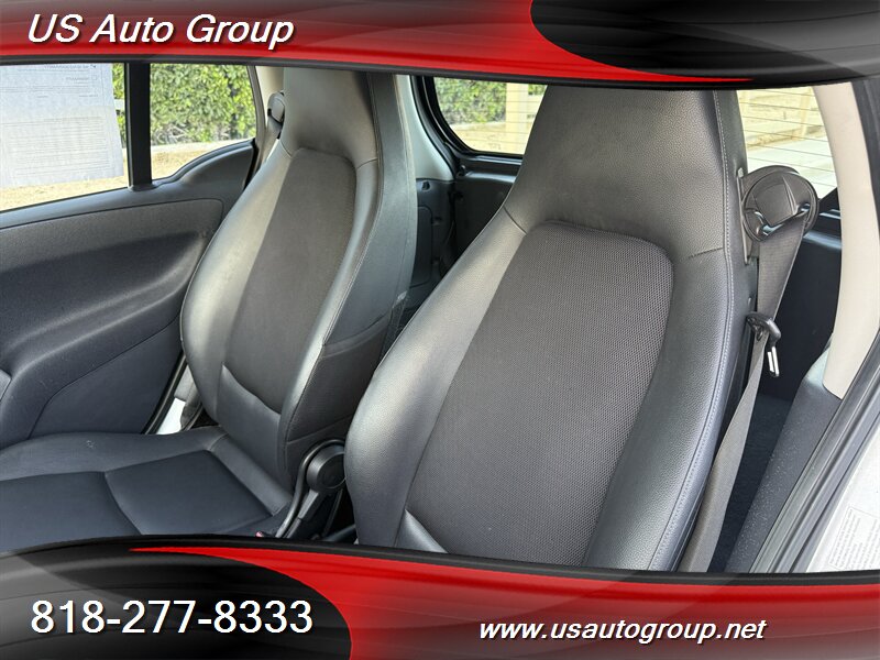 2015 Smart fortwo pure - Photo 18 - Sun Valley, CA 91352