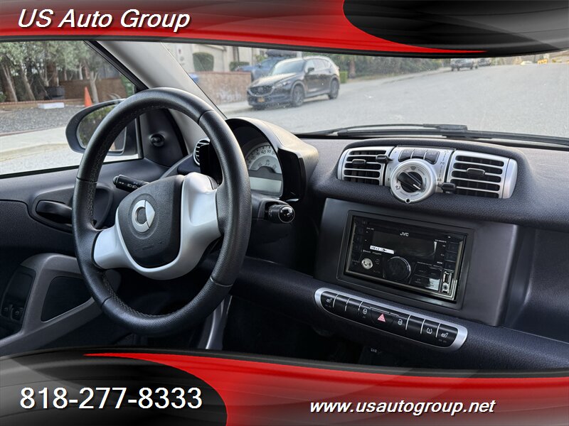 2015 Smart fortwo pure - Photo 22 - Sun Valley, CA 91352