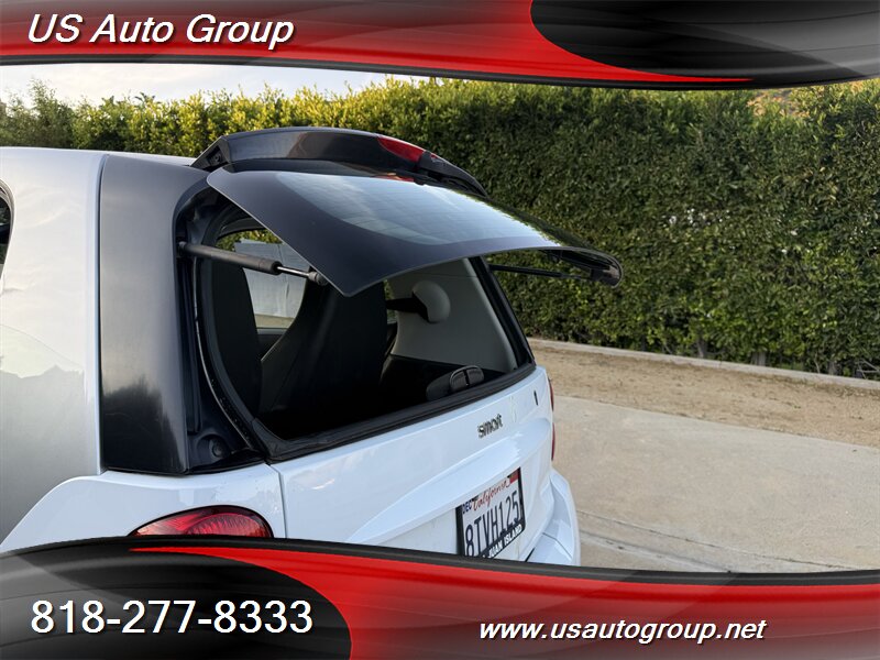 2015 Smart fortwo pure - Photo 15 - Sun Valley, CA 91352