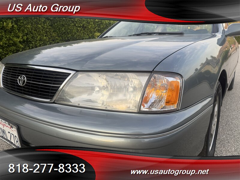 1999 Toyota Avalon XLS - Photo 7 - Sun Valley, CA 91352