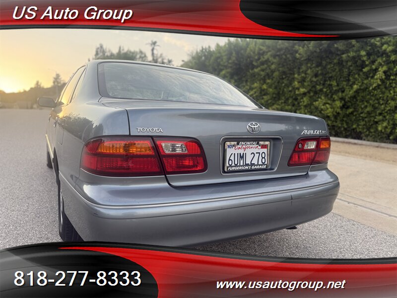 1999 Toyota Avalon XLS - Photo 12 - Sun Valley, CA 91352