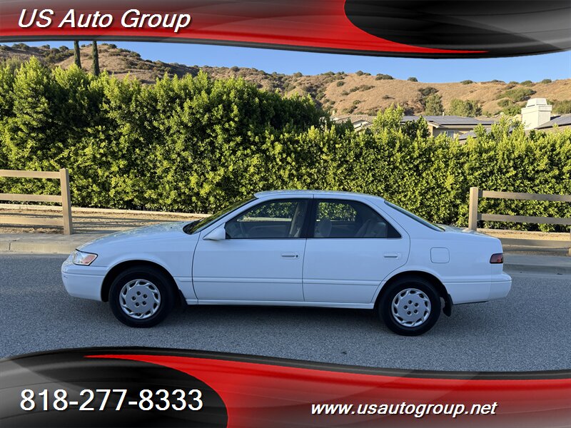 1998 Toyota Camry LE - Photo 7 - Sun Valley, CA 91352