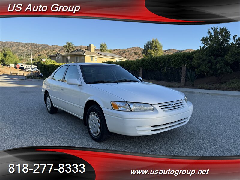 1998 Toyota Camry LE - Photo 3 - Sun Valley, CA 91352