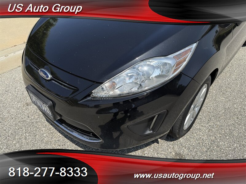 2012 Ford Fiesta SE - Photo 9 - Sun Valley, CA 91352