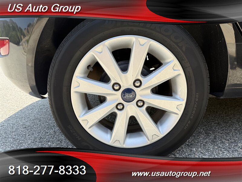 2012 Ford Fiesta SE - Photo 28 - Sun Valley, CA 91352