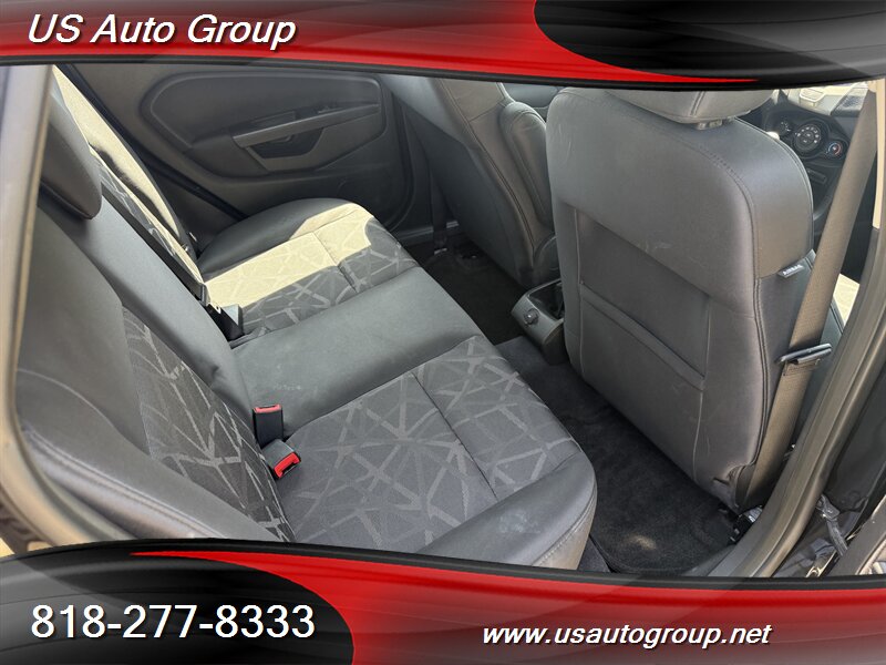 2012 Ford Fiesta SE - Photo 20 - Sun Valley, CA 91352