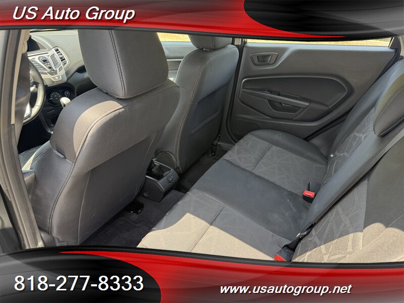2012 Ford Fiesta SE - Photo 23 - Sun Valley, CA 91352