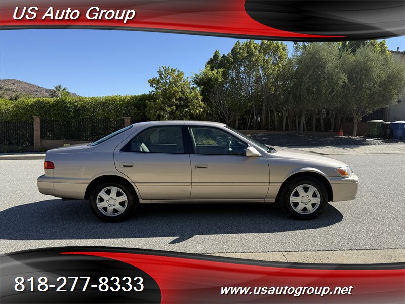 2000 Toyota Camry LE V6 - Photo 9 - Sun Valley, CA 91352