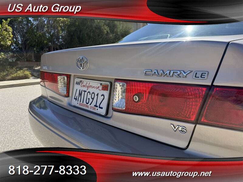 2000 Toyota Camry LE V6 - Photo 8 - Sun Valley, CA 91352