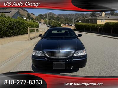 2007 Lincoln Town Car Signature Sedan