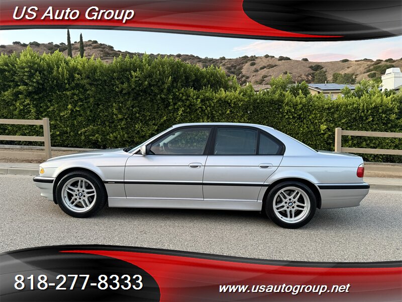 2001 BMW 740i - Photo 7 - Sun Valley, CA 91352