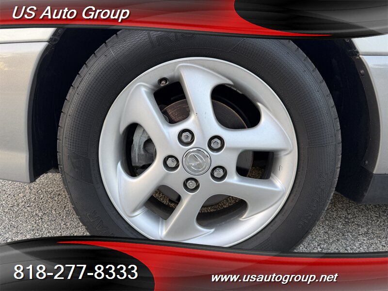 2001 Lexus ES 300 - Photo 32 - San Fernando, CA 91340