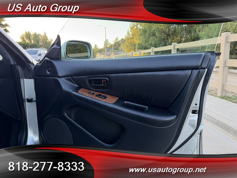 2001 Lexus ES 300 - Photo 19 - San Fernando, CA 91340