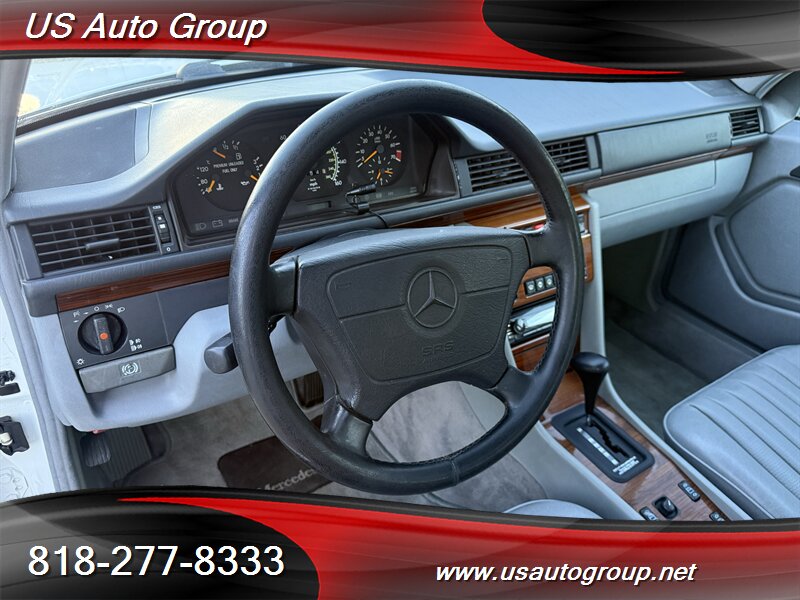 1995 Mercedes-Benz E 320 - Photo 16 - Sun Valley, CA 91352