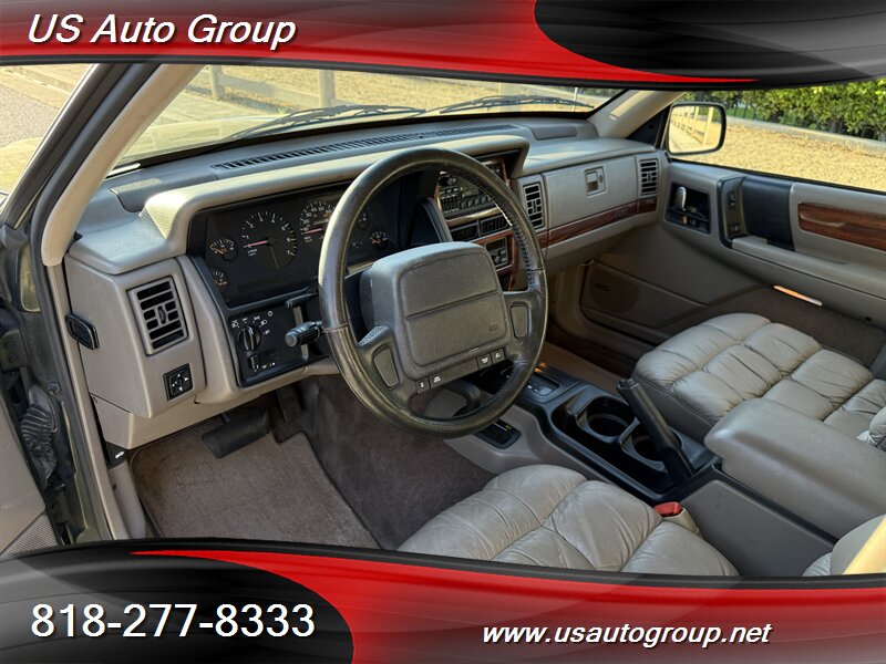 1995 Jeep Grand Cherokee Limited - Photo 12 - Sun Valley, CA 91352