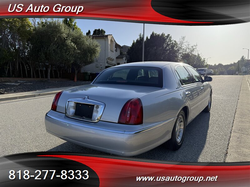 2001 Lincoln Town Car Executive L - Photo 5 - Sun Valley, CA 91352