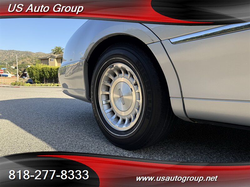 2001 Lincoln Town Car Executive L - Photo 36 - Sun Valley, CA 91352
