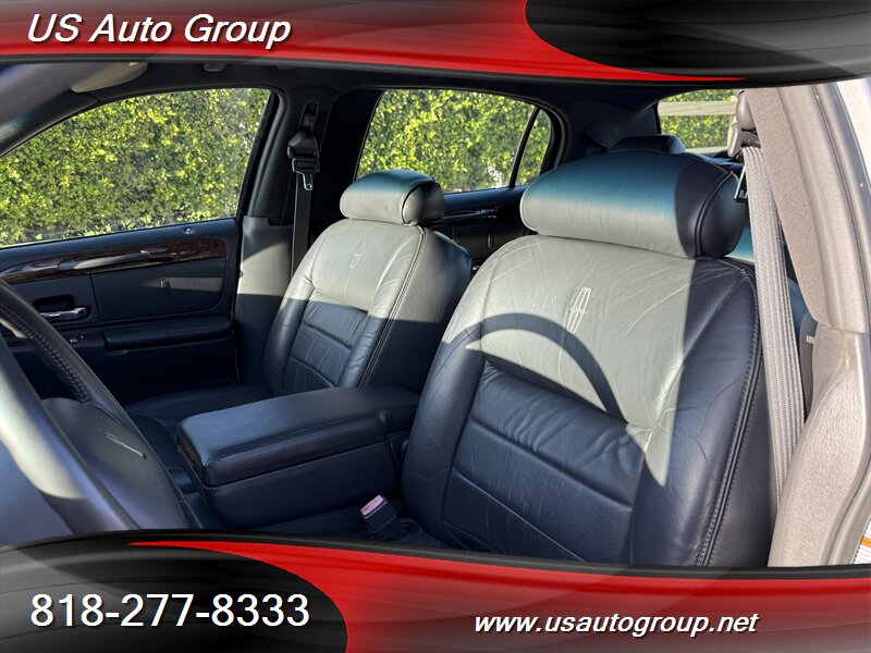2001 Lincoln Town Car Executive L - Photo 17 - Sun Valley, CA 91352