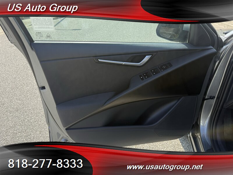 2026 Kia Niro LX - Photo 13 - Sun Valley, CA 91352