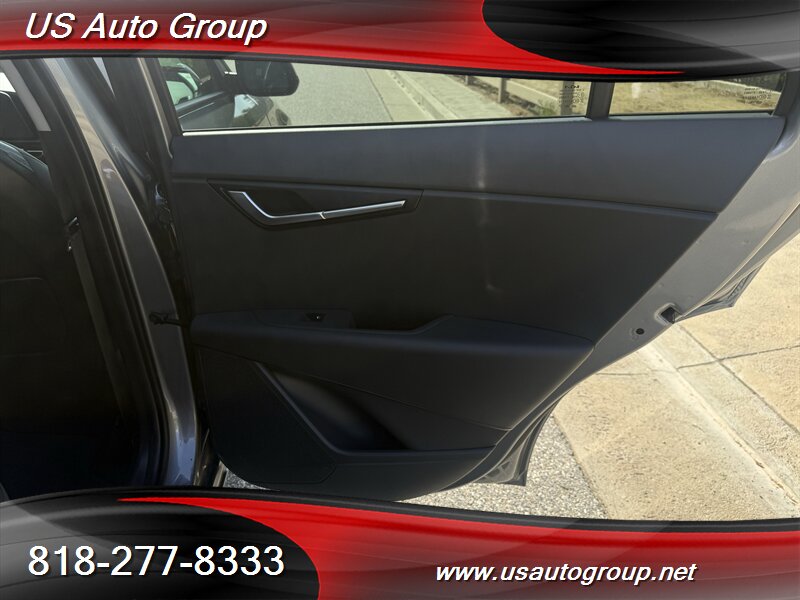 2026 Kia Niro LX - Photo 19 - Sun Valley, CA 91352
