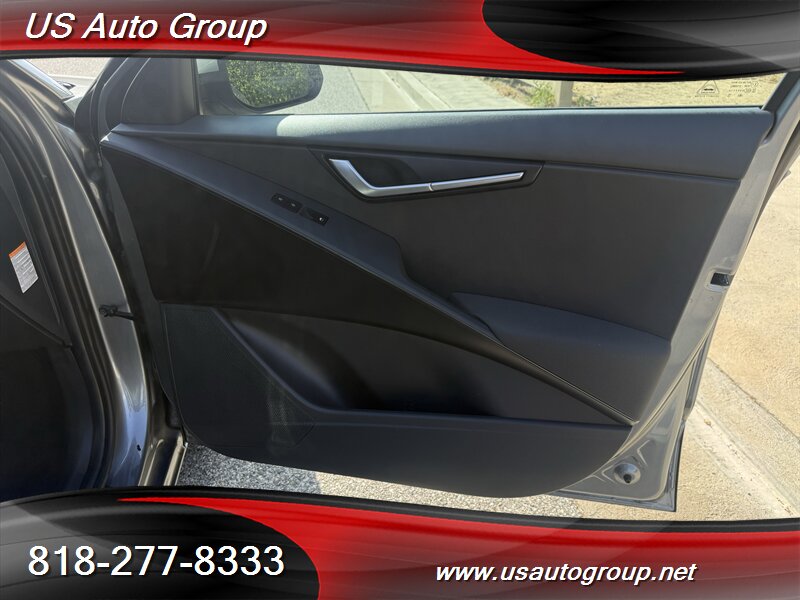 2026 Kia Niro LX - Photo 16 - Sun Valley, CA 91352