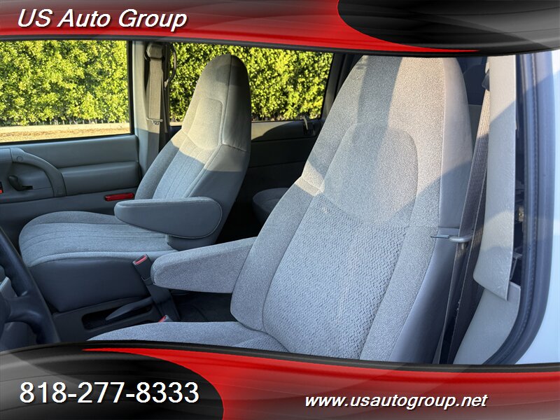 2005 Chevrolet Astro LS - Photo 15 - Sun Valley, CA 91352
