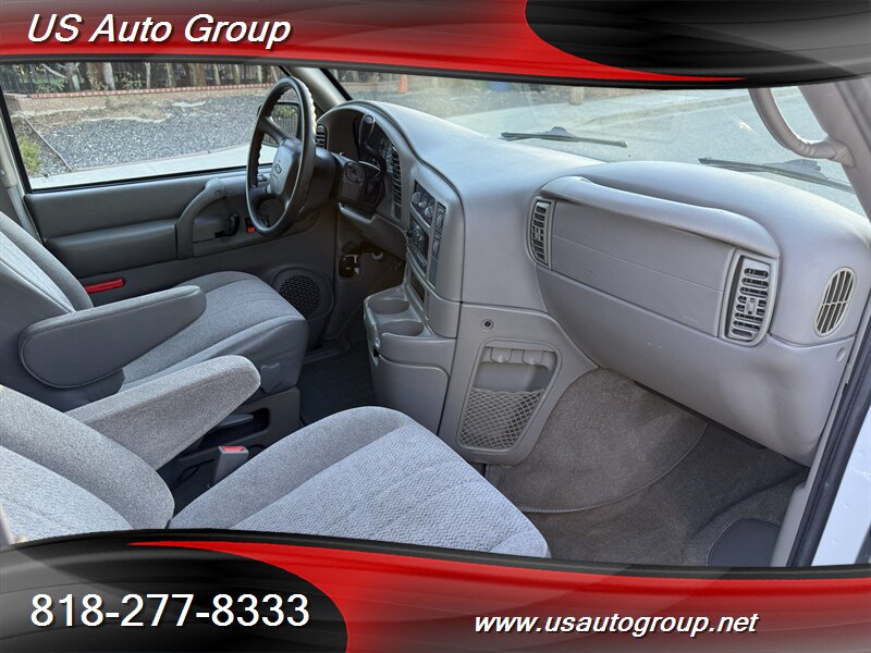 2005 Chevrolet Astro LS - Photo 17 - Sun Valley, CA 91352