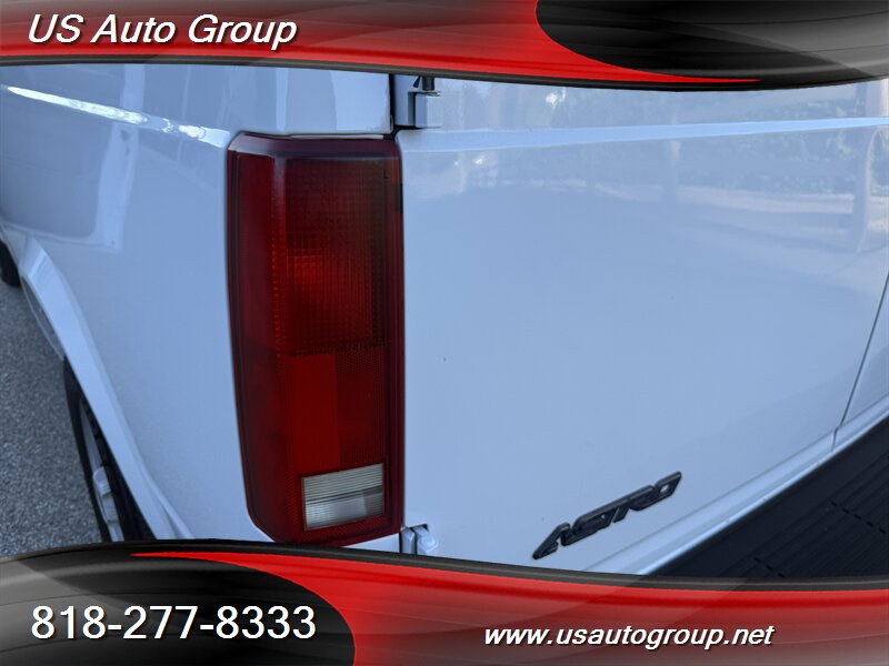 2005 Chevrolet Astro LS - Photo 12 - Sun Valley, CA 91352