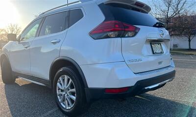 2017 Nissan Rogue SV   - Photo 4 - Delran, NJ 08075