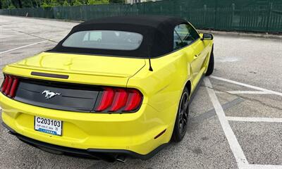 2021 Ford Mustang EcoBoost Premium   - Photo 9 - Delran, NJ 08075