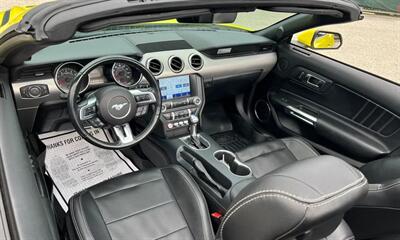 2021 Ford Mustang EcoBoost Premium   - Photo 17 - Delran, NJ 08075