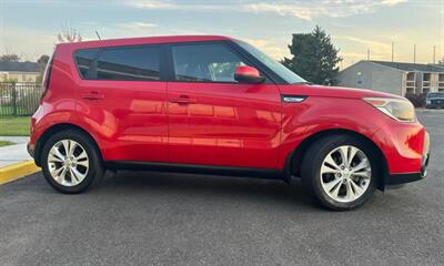 2015 Kia Soul +   - Photo 6 - Delran, NJ 08075