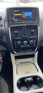 2016 Dodge Grand Caravan SXT   - Photo 23 - Delran, NJ 08075
