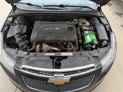 2015 Chevrolet Cruze Diesel Automatic   - Photo 14 - Muscatine, IA 52761