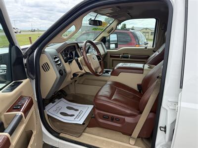 2012 Ford F-250 Super Duty King Ranch - Photo 8 - Muscatine, IA 52761