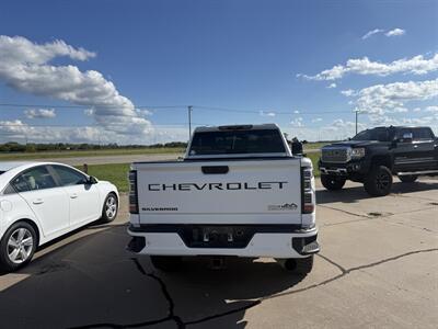 2020 Chevrolet Silverado 2500 High Country   - Photo 7 - Muscatine, IA 52761