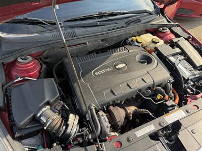 2014 Chevrolet Cruze Diesel   - Photo 10 - Muscatine, IA 52761