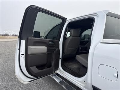 2023 Chevrolet Silverado 2500 LTZ   - Photo 11 - Muscatine, IA 52761