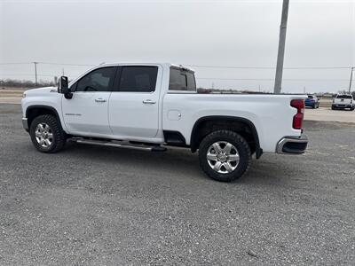 2023 Chevrolet Silverado 2500 LTZ   - Photo 9 - Muscatine, IA 52761