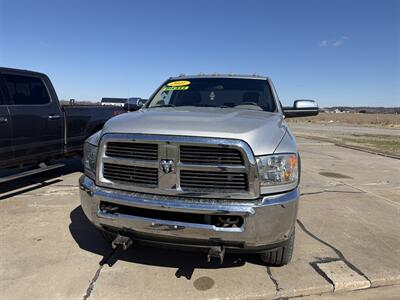 2011 RAM 2500 Big Horn   - Photo 2 - Muscatine, IA 52761
