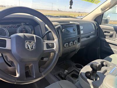 2011 RAM 2500 Big Horn   - Photo 10 - Muscatine, IA 52761