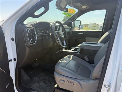 2021 GMC Sierra 3500HD SLT - Photo 11 - Muscatine, IA 52761