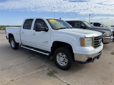 2010 GMC Sierra 2500 SLT   - Photo 3 - Muscatine, IA 52761
